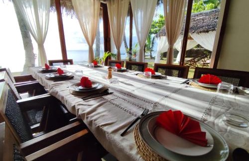 Ambodifototra Villa | La Spiaggia, tropical villa with private beach