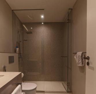 Dubai Marina Apartment | La Vie, JBR private beach, private parking and pool