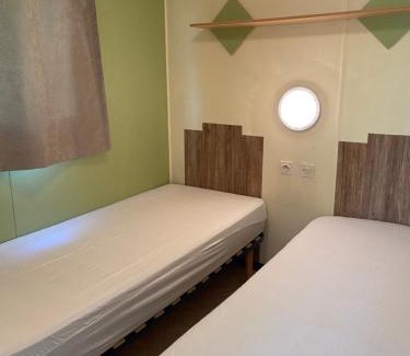 Saint-Geniez-o-Merle Other | LA VIEILLE AUBERGE