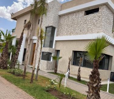 Oulad Khallouf Villa | La Villa K Marrakech jacuzzi chauffé