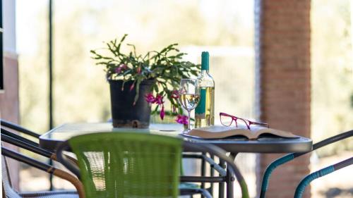 Iznajar House | La Villa Pozuelas Iznájar by Ruralidays