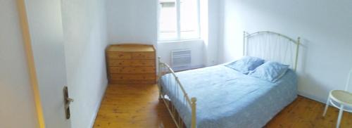 Ferrieres-Saint-Mary Apartment | la violette