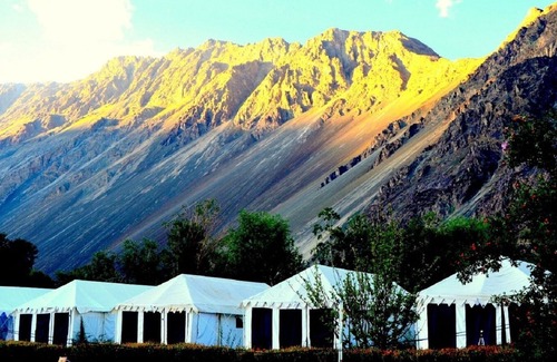 Hunder RV Rental | Ladakh Tarrain Camp