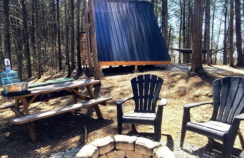 Morristown Cabin | "Lady A"-frame Glamping Cabin @Nolichucky River near Smoky Mtns.
