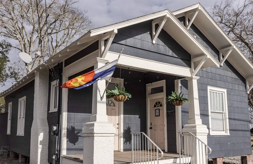 Downtown House | Lafayette Getaway: Downtown House with Free Parking