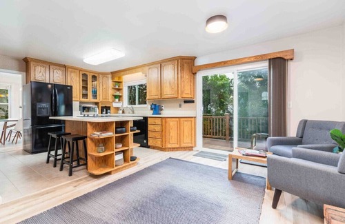 Farmington House | Lagoon Basecamp-Hot Tub, Large Deck, Valley View!