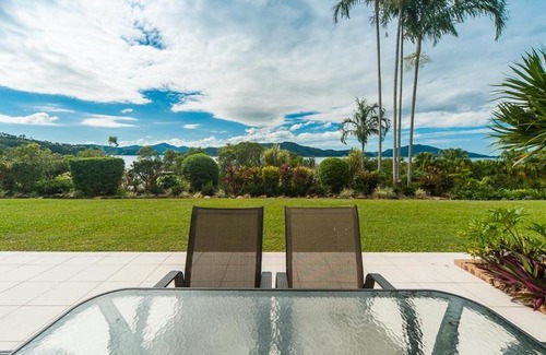 Hamilton Island Apartment | Lagoon Beachfront Lodge 003 on Hamilton Island by HamoRent