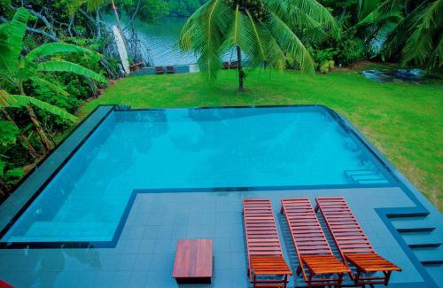 Hettimulla Hotel | Lagoon Bentota Resort