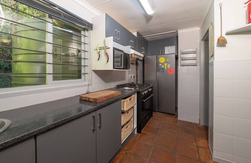 Brenton-on-Sea House | Lagoon-Front 8-Sleeper Off-Grid Escape Holiday Home + Boat Mooring