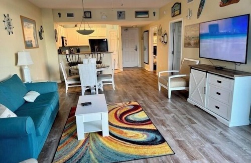 Fort Walton Beach - Destin Condo | 🌴Lagoon Pool-Partial Gulf View-Walk to beach-Beach Shuttle-Palms Resort #11009⛱️