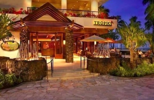 Waikiki Resort | Lagoon Tower HGVC HV Beachfront Resort & Spa