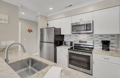 Isle of Palms Condo | Lagoon Villas 16 by Wild Dunes, with Amenities