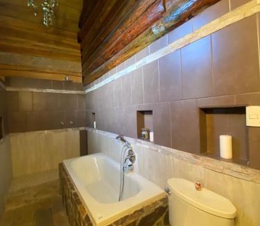 Valle de Angeles Cabin | Laguna Lodge El Zarzal