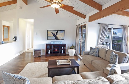Downtown Lahaina House | Lahaina Maui Vacation Home! Walk to Lahaina Town. Ocean View!