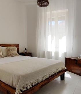 Aperathos House | Laina Traditional Guest House