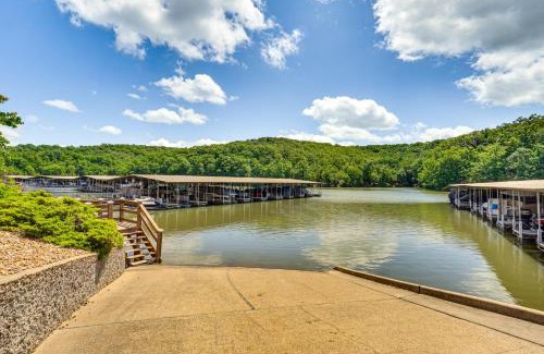 Osage Beach Apartment | Lake and Pool Access Lazy Days Condo with Balcony!