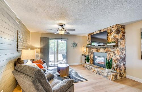 Osage Beach Apartment | Lake and Pool Access Lazy Days Condo with Balcony!