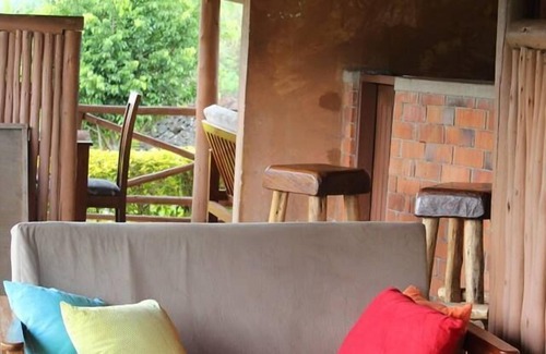 Kisoro Cabin | Lake Chahafi Resort