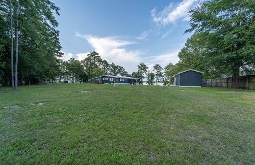 Morris House | Lake Eufaula Waterfront Home - Paradise Point