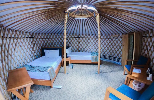 Hatgal Cabin | Lake Forest Lodge