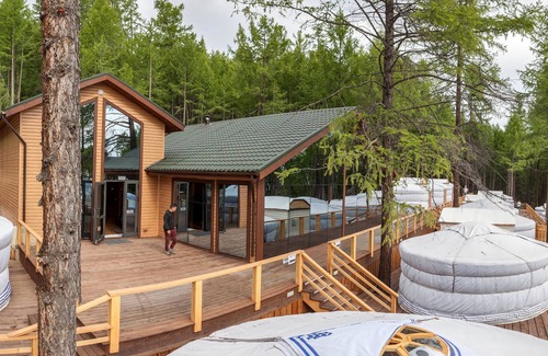 Hatgal Cabin | Lake Forest Lodge