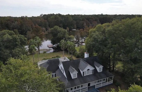 Cordele House | Lake Front Home with Pool! Jet Ski rental available!