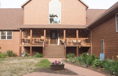 Big Bay House | Lake Front Sunrise View only a few hundred yards from the sandy shores of Lake