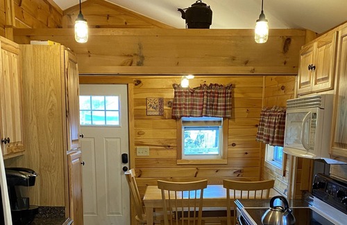 Glenburn House | LAKE FRONT