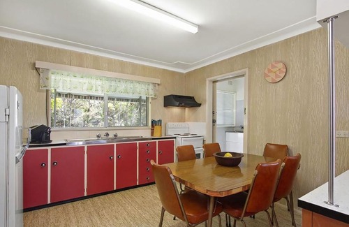 Lake Tabourie House | Lake Frontage