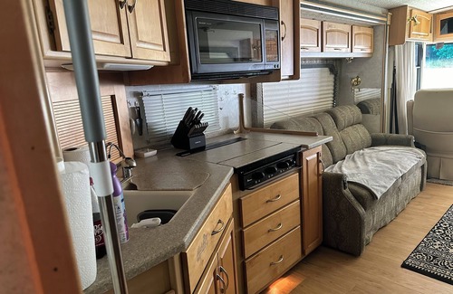 Waterloo House | Lake Greenwood Waterfront RVnSleeps 3-4