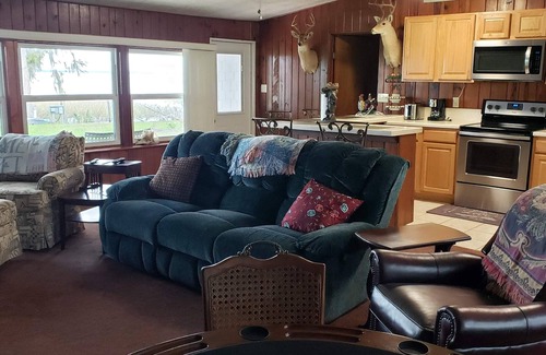 Okahumpka Cabin | LAKE HARRIS SIESTA HIDEAWAY 2