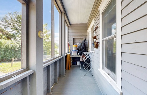 Lake Junaluska House | Lake Junaluska Retreat: Gas Grill, Family Fun, Serene Views, Pool