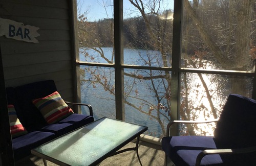 Seneca Condo | Lake Keowee Condo with Great Views! Near Clemson, Marina, Hiking, Waterfalls!