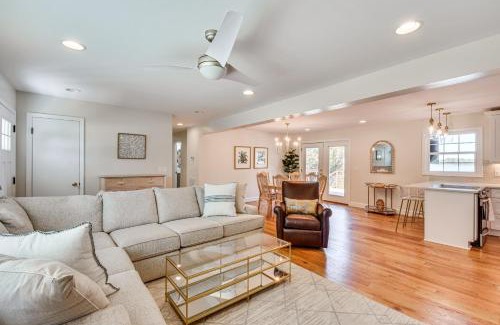 Seneca House | Lake Keowee Home with Boat Dock in Seneca