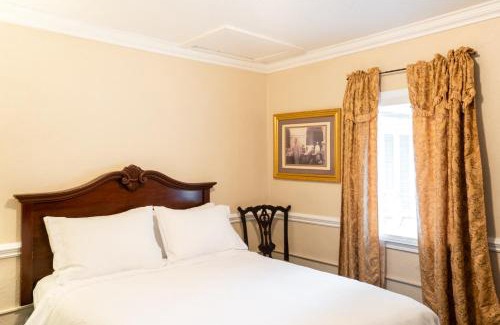 Lake Lure Hotel | Lake Lure Inn and Spa