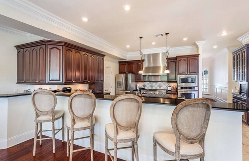 Slidell House | Lake Mansion Luxury Estate 5BR/4Ba Resort Paradise