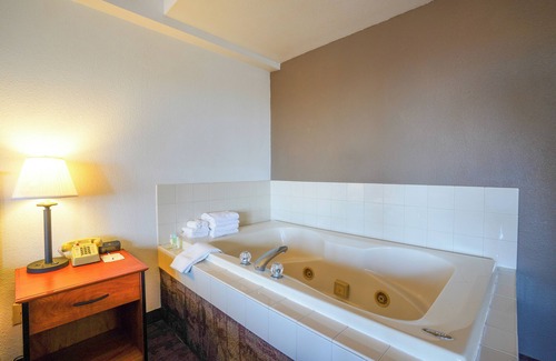 Boulder City Hotel | Lake Mead Inn