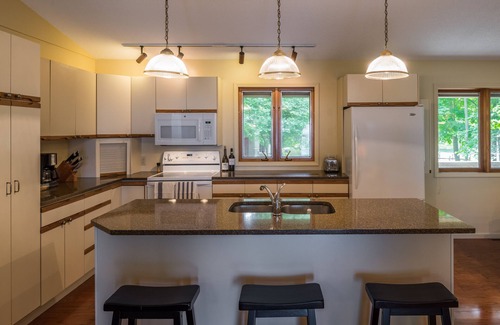 Mears House | Lake Michigan Home With Private Beach! Sleeps 8.