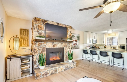 Osage Beach Condo | Lake & Pool Access: Lazy Days Condo w/Balcony!