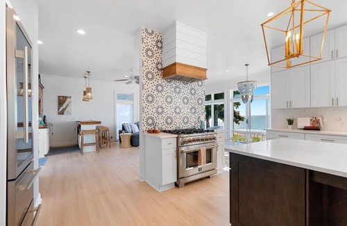 Luxemburg House | Lake Property Available for the NFL Draft!