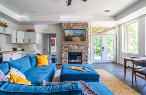 Valparaiso Condo | Lake retreat with unique dome near Indiana Dunes