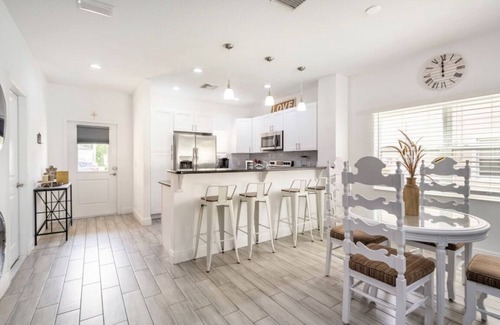 Bridgewater Crossing Villa | Lake Shore Disney Villa-Pool-Hot Tub-Playground