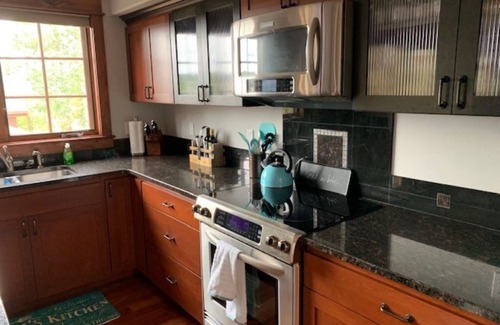 McCall Condo | Lake view 3.5 bdrm condo Downtown- Contact for winter and spring specials