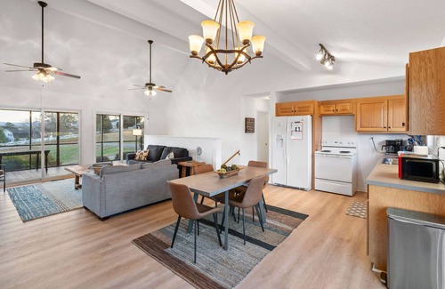 Hayesville House | Lake view and lakes access home on Lake Chatuge -mountain view -spacious home.