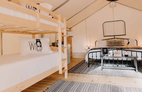 Delta RV Rental | LAKE VIEW Glamping at Cheaha State Park, pet friendly, water, hiking, swimming