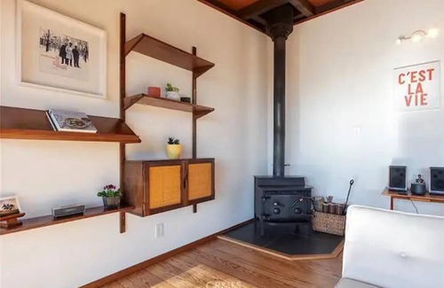 Nice House | Lake View Home in Nice