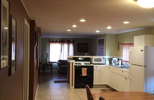 Lee Vining Hotel | Lake View Lodge