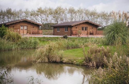 Wrangle House | Lake View Lodges - 25076