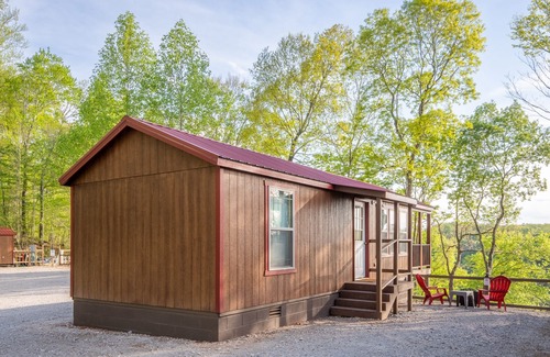 White County Cabin | Lake View Nature Cabin at Bear Bluff Retreat