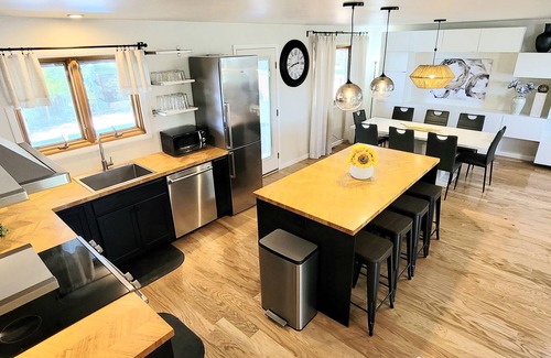 Arvada House | Lake View Oasis with Hot Tub; Near Shops, dining, gas! Across from Park w/Lake